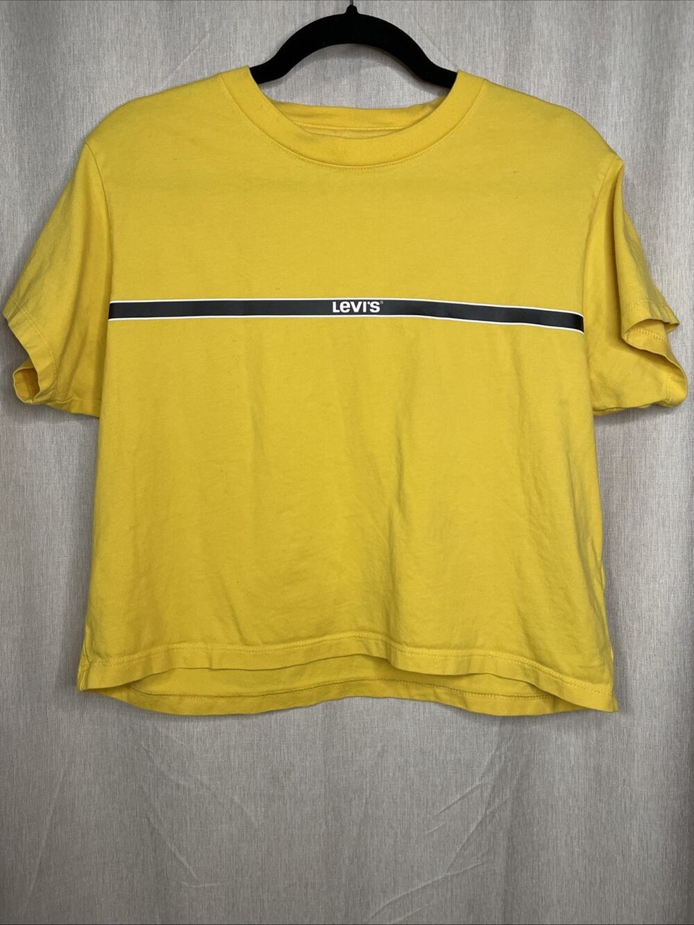 Levis Women’s Crop T-Shirt Yellow - Size Small